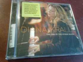 Музичні диски Музыкальные диски ^/--/^ Diana Krall The Girl In The Other Room CD фирменный б/у ^_^^^ Diana Krall The Girl In The Other Room CD фірмовий б/у - фото фото фото