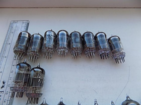 Радіолампи Радиолампы ^/--/^ Радиолампа 6 /--/ Н /--/ 1 /--/ П Цена за 1 шт ^_^^^ Радіолампа 6 /--/ Н /--/ 1 /--/ П Ціна за 1 шт - фото фото фото