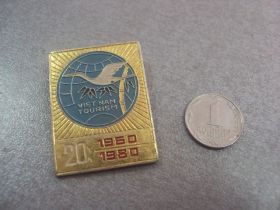 Пам'ятні і ювілейні Памятные и юбилейные ^/--/^ знак вьетнам туризм 20 лет аист №6428 ^_^^^ Туризм 20 років лелека No /--/ 6428 - фото фото фото