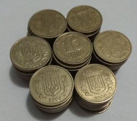 Інше Другое ^/--/^ 10 копеек 2004 года. 70 штук. Есть больше и другие года, спрашивайте! ^_^^^ 10 копійок 2004 року. 70 штук. Є більше й інші роки, питайте! - фото фото фото