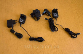Зарядні пристрої Зарядные устройства ^/--/^ Зарядний пристрій Motorola, Fly (miniUSB) ^_^^^ Зарядное устройство Motorola, Fly (miniUSB) - фото фото фото