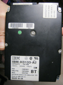 Калькулятори, ЕВМ Калькуляторы, ЭВМ ^/--/^ H /--/ 3133-A /--/ 2 IBM, Старовинний HDD 133 /--/ MB 3,5&amp;quot; робочий ^_^^^ H /--/ 3133-A /--/ 2 IBM, Старинный HDD 133 /--/ MB 3,5&amp; рабочий - фото фото фото