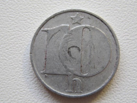 Чехословаччина Чехословакия ^/--/^ Чехословакия 10 геллеров 1974 года № В /--/ 53 ^_^^^ Чехословаччина 10 геллерів 1974 року No В /--/ 53 - фото фото фото