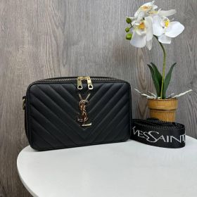 Сумки Сумки ^/--/^ Якісна жіноча невелика сумка, клатч YSL чорна екошкіра, стильна сумка через плече Чорний із золотом ^_^^^ Качественная женская небольшая сумка, клатч YSL черная экокожа, стильная сумка через плечо Черный с золотом - фото фото фото