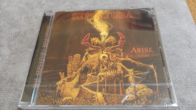 Музичні диски Музыкальные диски ^/--/^ SEPULTURA - Arise. запечатанный фирменный диск ^_^^^ SEPULTURA - Arise. задрукований фірмовий диск - фото фото фото