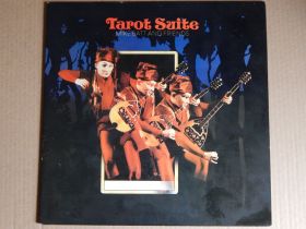 Платівки Пластинки ^/--/^ Mike Batt And Friends ‎– Tarot Suite  (Epic ‎– EPC 86099, UK) insert NM-/NM- ^_^^^ Mike Batt And Friends – Tarot Suite (Epic – EPC 86099, UK) insert NM-/NM- - фото фото фото