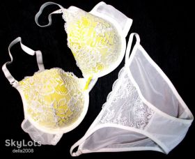 Комплекти Комплекты ^/--/^ Комплект нижнего белья Tурция 80 /--/ B,90 /--/ B ^_^^^ Комплект нижньої білизни Tурція 80 /--/ B,90 /--/ B - фото фото фото