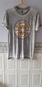 Футболки, майки Футболки, майки ^/--/^ Футболка &amp;quot;The Beatles&amp;quot;  (35% cotton/65% polyester, M, Bangladesh) ^_^^^ Футболка &amp;quot;The Beatles&amp;quot; (35% cotton/65% polyester, M, Bangladesh) - фото фото фото