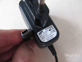 Зарядні пристрої Зарядные устройства ^/--/^ Зарядка Samsung ATADN /--/ 30 /--/ EBE 4.75 /--/ V 0.55 /--/ A, miniUSB, робоча, універсальна ^_^^^ Зарядка Samsung ATADN /--/ 30 /--/ EBE 4.75 /--/ V 0.55 /--/ A, miniUSB, рабочая, универсальная - фото фото фото