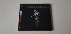 Музичні диски Музыкальные диски ^/--/^ Miles Davis Live Around The World CD фірмовий ^_^^^ Miles Davis Live Around The World CD фирменный - фото фото фото