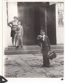 Листи, фото Письма, фото ^/--/^ Жизнь в СССР Дети Первый класс Школа Мода ретро фото  (13 х 10) Р /--/ 9 ^_^^^ Перший клас Школа Мода ретро фото (13 х 10) Р /--/ 9 - фото фото фото