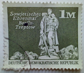 НДР, ФРН ГДР, ФРГ ^/--/^ ГДР 1974 Советский монумент, гашеная ^_^^^ НДР 1974 Радянський монумент, гашена - фото фото фото