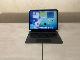 Apple iPad Apple iPad ^/--/^ Планшет Apple iPad Air A /--/ 2316  (MYFM /--/ 2 /--/ LL/A, 4 /--/ th Gen) 10.9&amp;quot;, Apple A /--/ 14 Bionic, 64 /--/ GB, Wi-Fi, Space Gray ^_^^^ Планшет Apple iPad Air A /--/ 2316 (MYFM /--/ 2 /--/ L/A, 4 /--/ th Gen) 10.9&amp;quot;, Apple A /--/ 14 Bionic, 64 /--/ GB, Wi-Fi, Space Gray - фото фото фото