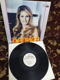 Платівки Пластинки ^/--/^ Dalida поет Далида ^_^^^ Dalida поэт Далида - фото фото фото