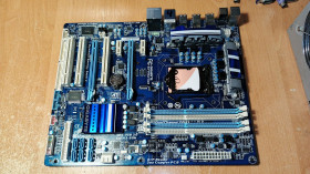 Материнські плати Материнские платы ^/--/^ Материнская плата Gigabyte GA-P /--/ 55 /--/ A-UD /--/ 3             (s /--/ 1156, P /--/ 55 Express, PCI-Ex /--/ 16)#4 ^_^^^ Материнська плата Gigabyte GA-P /--/ 55 /--/ A-UD /--/ 3 (s /--/ 1156, P /--/ 55 Express, PCI-Ex /--/ 16)#4 - фото фото фото