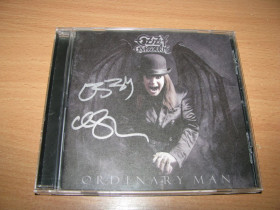 Музичні диски Музыкальные диски ^/--/^ OZZY OSBOURNE - Ordinary Man   (CD 2020 Epic EU, SIGNED) Black Sabbath ^_^^^ OZZY OSBOURNE - Ordinary Man (CD 2020 Epic EU, SIGNED) Black Sabbath - фото фото фото