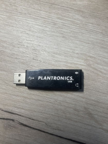 Звукові карти Звуковые карты ^/--/^ зовнішня звукова карта USB адаптер Plantronics Adapter -02 ^_^^^ Внешняя звуковая карта USB адаптер Plantronics Adapter -02 - фото фото фото
