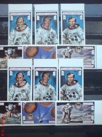 Освоєння космосу Освоение космоса ^/--/^ Рас эль Хайма Ras al Khaima Space  1972  Mi 738-743 /--/ AB Apollo 16 MNH Cv 14,-. ^_^^^ Рас ель Хайма Ras al Khaima Space 1972 Mi 738-743 /--/ AB Apollo 16 MNH Cv 14. - фото фото фото