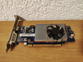 Відеокарти Видеокарты ^/--/^ Видеокарта ATI Radeon HD 7470 2 /--/ gb GDDR /--/ 3 64 /--/ Bit - фото фото фото