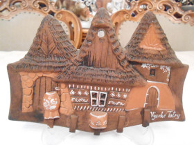 Статуетки, Скульптури, Фігурки, Фарфор Статуэтки, Скульптуры, Фигурки, Фарфор ^/--/^ Панно - Подвеска на стену  Высокие Татры  Керамика Словакия ^_^^^ Панно - Підвіска на стіну Високі Татри Кераміка Словаччина - фото фото фото