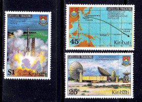 Освоєння космосу Освоение космоса ^/--/^ Космос .  Кирибати 1980 г    MNH - ^_^^^ Кірібаті 1980 MNH - фото фото фото