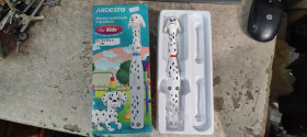 Зубні щітки Зубные щетки ^/--/^ Зубная щетка Ardesto ETB-003 /--/ DOG № 24130506 ^_^^^ Зубна щітка Ardesto ETB-003 /--/ DOG No 24130506 - фото фото фото
