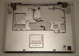 Корпуса Корпуса ^/--/^ Середня частина корпуса  (топкейс) з ноутбука DELL INSPIRON 9200 FAAQ /--/ 202 /--/ K /--/ 000 CN-0 /--/ Y /--/ 4676 N /--/ 50 ^_^^^ Средняя часть корпуса (топкейс) с ноутбука DELL INSPIRON 9200 FAAQ /--/ 202 /--/ K /--/ 000 CN-0 /--/ Y /--/ 4676 N /--/ 50 - фото фото фото