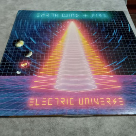 Платівки Пластинки ^/--/^ earth wind &amp; fire - electric universe. японский винил ^_^^^ earth wind &amp; fire - electric universe. японський вініл - фото фото фото