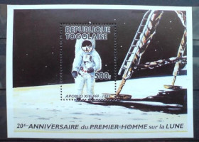 Освоєння космосу Освоение космоса ^/--/^ Того Togo Space  1989 Mi Bl 346 20 th ann of Apollo 11  MNH ^_^^^ Того Togo Space 1989 Mi Bl 346 20 th ann of Apollo 11 MNH - фото фото фото