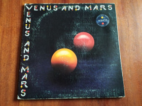 Платівки Пластинки ^/--/^ ‎Paul McCartney &amp; Wings    Venus And Mars Пол Маккартни  США разворот вставка стикер ^_^^^ Paul McCartney &amp; Wings Venus And Mars Пол Маккартні США розворот вставка стікер - фото фото фото