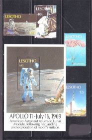 Освоєння космосу Освоение космоса ^/--/^ Космос . Лесосото 1989 г   MNH - блок + марки - АПОЛЛО-11 ^_^^^ Лесосото 1989 MNH - блок + марки - АПОЛЛО-11 - фото фото фото