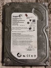 Жорсткі диски Жесткие диски ^/--/^ 100% hdd 3.5 320 гб seagate pipeline hd 5900 78.2/79.9 жесткий диск сигейт st /--/ 3320413 /--/ cs ^_^^^ 100% hdd 3.5 320 гб seagate pipeline hd 5900 78.2/79.9 жорсткий диск сигейт st /--/ 3320413 /--/ cs - фото фото фото