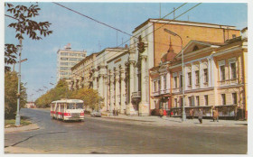 СРСР СССР ^/--/^ Свердловск Театр юного зрителя 1970 Панов Р /--/ 10 ^_^^^ Театр юного глядача 1970 Панов Р /--/ 10 - фото фото фото