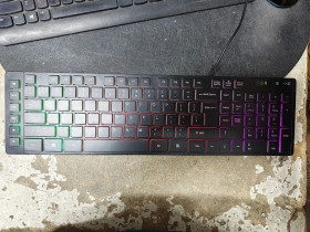 Клавіатури Клавиатуры ^/--/^ Мультимедийная клавиатура с подсветкой RGB USB № 26230626 ^_^^^ Мультимедійна клавіатура з підсвіткою RGB USB No 26230626 - фото фото фото