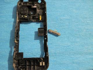 Корпуса на Samsung Корпуса на Samsung ^/--/^ Средняя часть с динамиком для Samsung C /--/ 3530 ^_^^^ Середня частина з динаміком для Samsung C /--/ 3530 - фото фото фото