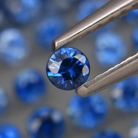 Сапфір Сапфир ^/--/^ Натуральный  сапфир 2.2 - 2.7 mm ^_^^^ Натуральний сапфір 2.2 - 2.7 mm - фото фото фото
