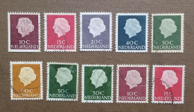 Бенілюкс Бенилюкс ^/--/^ Нидерланды 1953 г - Королева Юлиана, гаш, 11 шт  (см.фото) ^_^^^ 1953 — Королева Юліана - фото фото фото