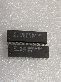 Мікросхеми Микросхемы ^/--/^ MB /--/ 81 /--/ C /--/ 4256 /--/ A-70 /--/ P  256 /--/ K x 4-Bit Low Power DRAM ^_^^^ MB /--/ 81 /--/ C /--/ 4256 /--/ A-70 /--/ P 256 /--/ K x 4-Bit Low Power DRAM - фото фото фото