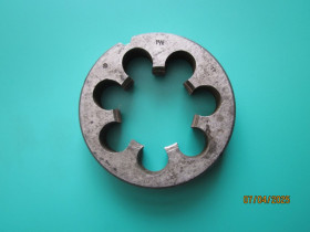 Інше Другое ^/--/^ Плашка G 11/2&amp;quot;  Р /--/ 6 /--/ М /--/ 5 СССР . ^_^^^ Плашка G 11/2&amp;quot; Р /--/ 6 /--/ М /--/ 5 СРСР. - фото фото фото