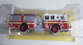 : Закордонні : Зарубежные ^/--/^ SEAGRAVE MARAUDER II PUMPER FIRE ENGINE NEW YORK 1:43 - фото фото фото