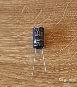 Конденсатори Конденсаторы ^/--/^ 470 /--/ мкФ*  35 /--/ В.  Samwha 105°C ^_^^^ 470 /--/ мкФ* 35 /--/ В. Samwha 105°C - фото фото фото