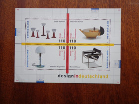 Сучасні з  року Современные с  года ^/--/^ Германия, 1998 год, Немецкий дизайн, негаш.блокMNH, Михель№45 КЦ 9 евро ^_^^^ Німеччина, 1998 рік, Німецький дизайн, негаш.блокMNH, МіхельNo /--/ 45 КЦ 9 євро - фото фото фото