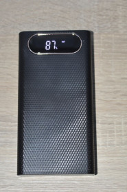 Зовнішні акумулятори (Power Bank) Внешние аккумуляторы (Power Bank) ^/--/^ Power bank 28000 /--/ mAh Dual USB/Type-C/microUSB/Lightning LG ^_^^^ Power bank 6 /--/ x /--/ 21700 корпус для самостоятельного сбора вер банка 30000 /--/ mah - фото фото фото