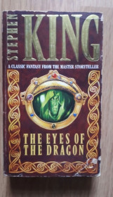 Видання - р. Издания - гг. ^/--/^ The Eyes of The Dragon Stephen King English книга на Английском языке 1988 год издания мягкий переплет редкое издание с золотым зеленым глазом на обложке ^_^^^ The Eyes of The Dragon Stephen King English книга англійською мовою 1988 рік видання м'яка переплітка рідкісне видання із золотим зеленим оком на обкладинці - фото фото фото