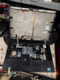 Інші комплектуючі Другие комплектующие ^/--/^ Корпус от ноутбука Dell Latitude E /--/ 6400 № 25020113 ^_^^^ Корпус від ноутбука Dell Latitude E /--/ 6400 No 25020113 - фото фото фото
