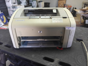 Принтери Принтеры ^/--/^ Лазерный принтер HP LaserJet 1020 с картриджем № 26080905 ^_^^^ Лазерний принтер HP LaserJet 1020 з картриджем No 26080905 - фото фото фото