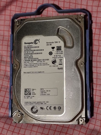 Жорсткі диски Жесткие диски ^/--/^ 100% hdd 3.5 250 гб seagate barracuda 7200.12 77.9/83.6 жесткий диск st /--/ 3250318 /--/ as 9 /--/ sl /--/ 131 036 сигейт набор салазки для dell ^_^^^ 100% hdd 3.5 250 гб seagate barracuda 7200.12 77.9/83.6 жорсткий диск st /--/ 3250318 /--/ as 9 /--/ sl /--/ 131 036 сигейт набір салазки для dell - фото фото фото