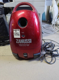 Пилососи Пылесосы ^/--/^ Пылесос ZANUSSI ZAN 3321 № 26220415 ^_^^^ Пилесос ZANUSSI ZAN 3321 No 26220415 - фото фото фото