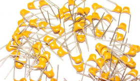 Конденсатори Конденсаторы ^/--/^ Конденсатор многослойный 4,3 pF 50 V ^_^^^ Конденсатор багатошаровий 4,3 pF 50 V - фото фото фото