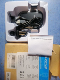 USB гаджети USB гаджеты ^/--/^ Автомобільний тримач для телефону з бездротовою зарядкою  R /--/ 2 ^_^^^ Автомобильный держатель для телефона с беспроводной зарядкой R /--/ 2 - фото фото фото